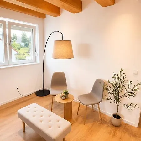 Cozy, Spacious Floor With A Panoramic View For Up To 6 Pax *