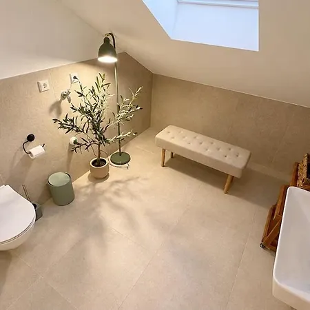 Apartment Cozy, Spacious Floor With A Panoramic View For Up To 6 Pax *